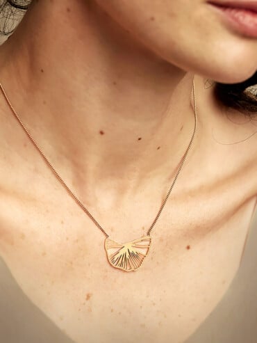 Collier ajouré ginkgo femme