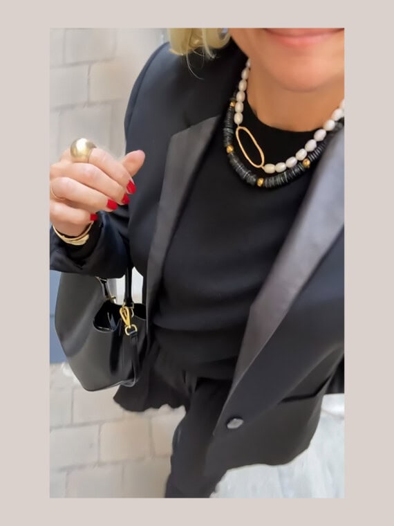 Colliers perles baroques et rondelles nacre grise femme
