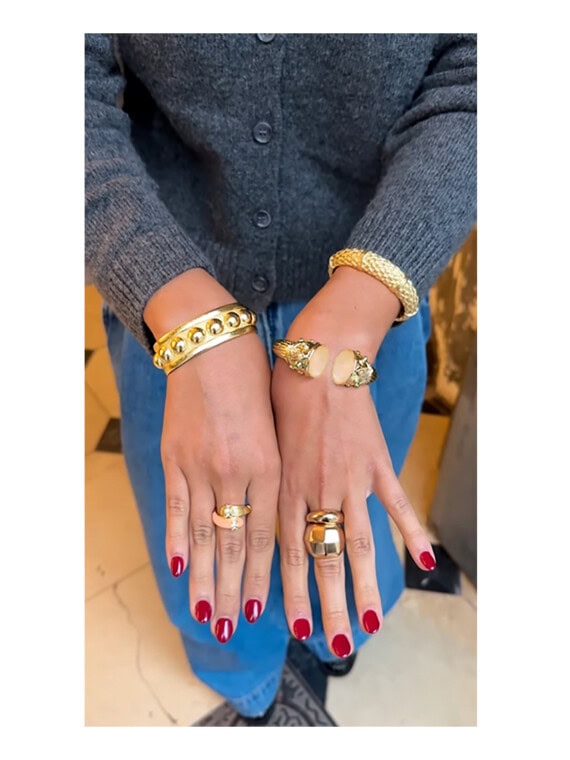 Joncs femme. Jonc boucles et jonc agate blanche