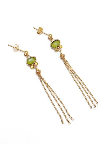 Boucles d'oreilles pendantes marianna vert tilleul