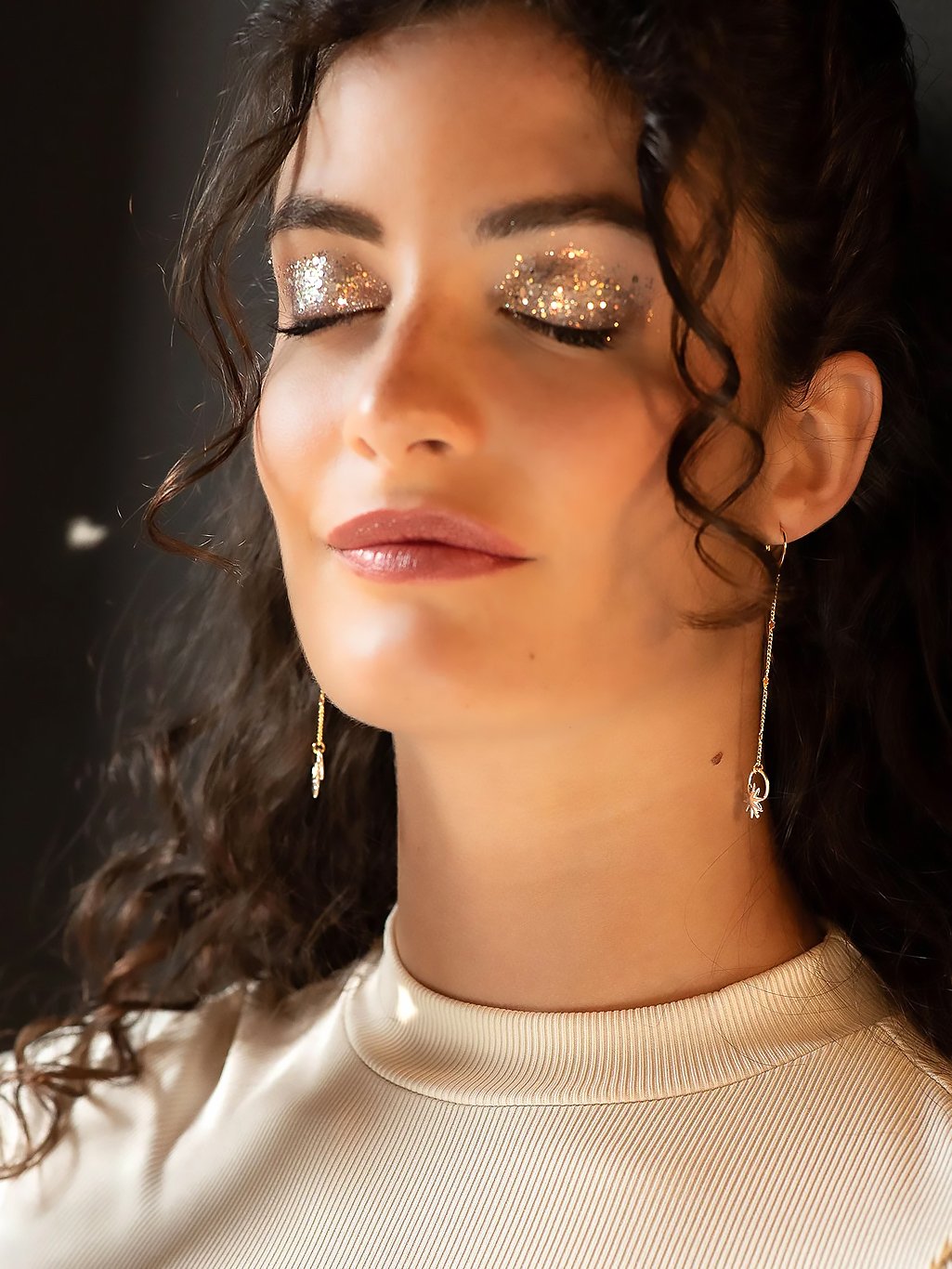 Boucles longues étoiles dorées sally femme