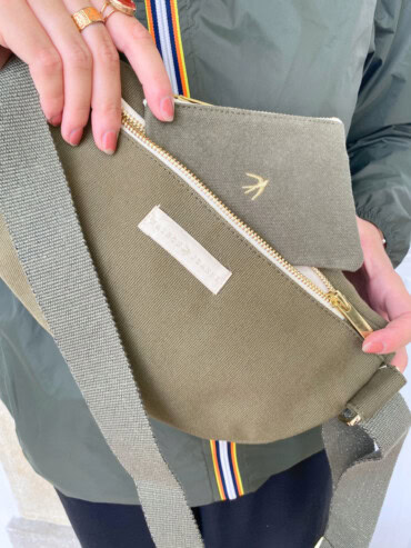 Sac banane en coton vert kaki