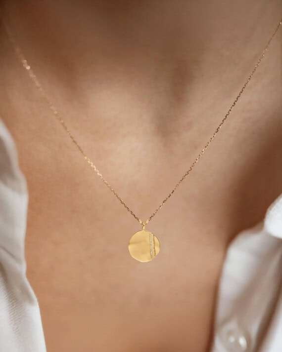 Collier court janis ligne blanche