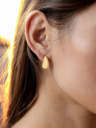 Boucles gouttes eloïse plaque or