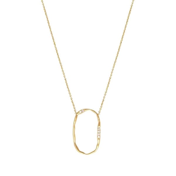 Collier fin doré Nicole - ras de cou - médaille oblogue