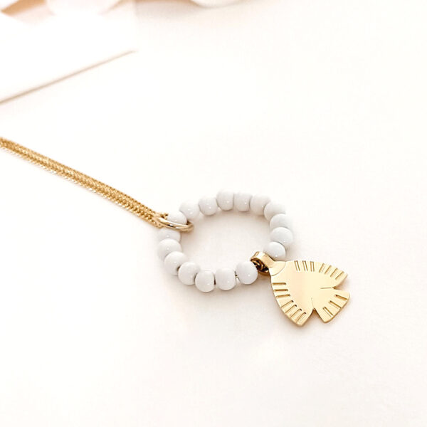 Collier maya folk blanc grès