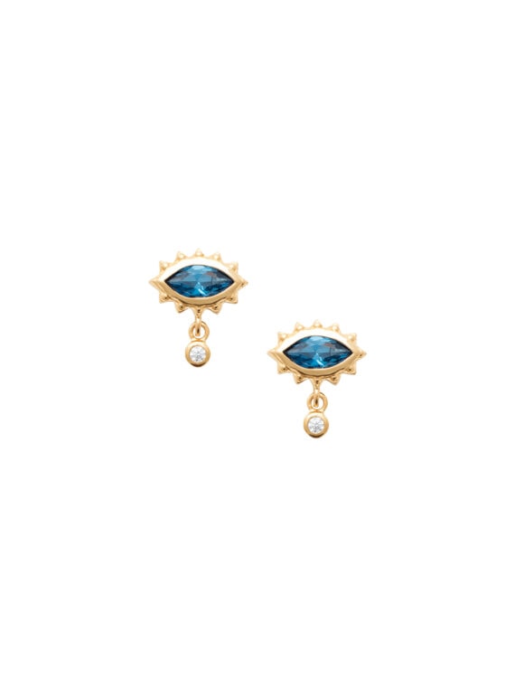 petites puces d'oreilles oeil bleu mataki