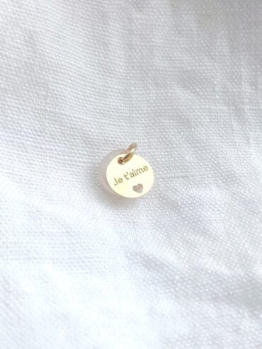 Collier médaille Je t'aime