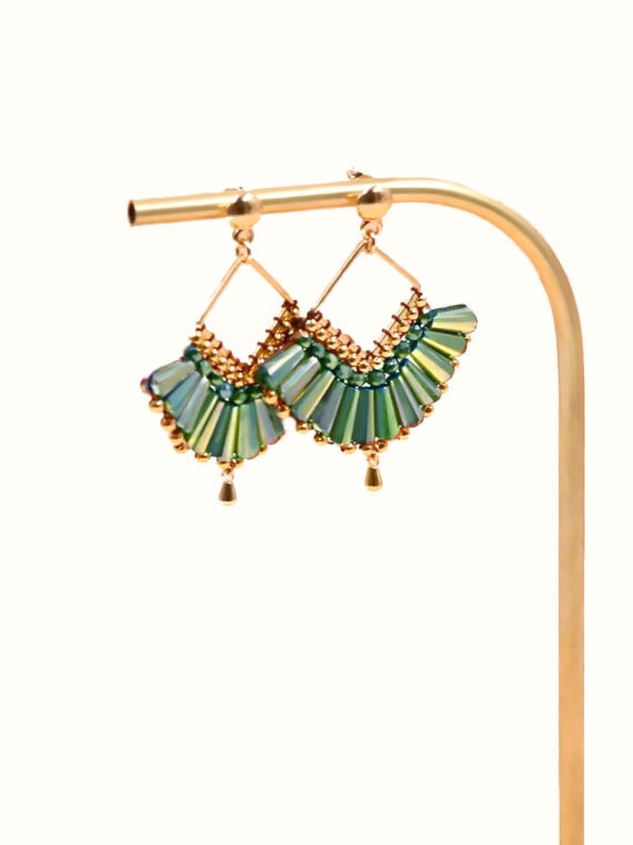 Boucles d'oreilles éventail cana zoom détail vert