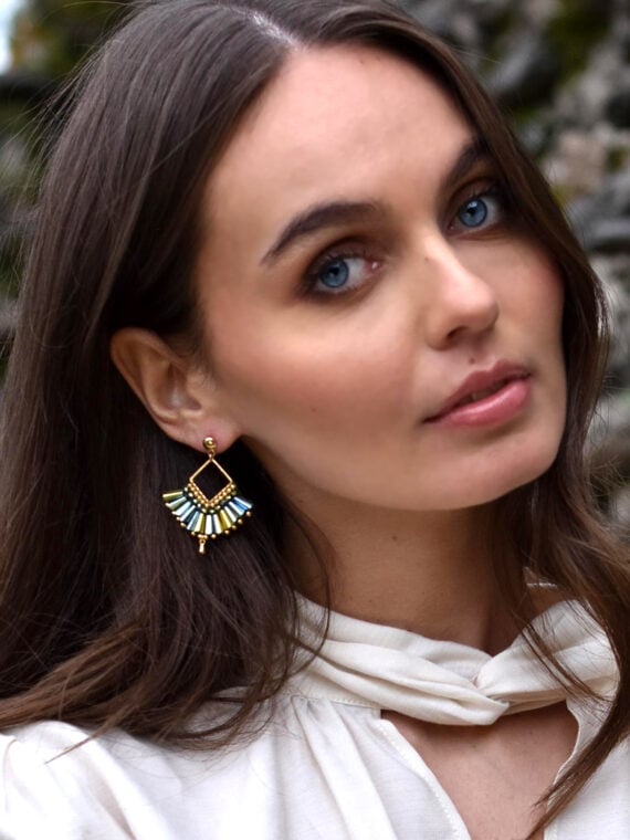 Boucles d'oreilles éventail cana zoom détail vert - femme