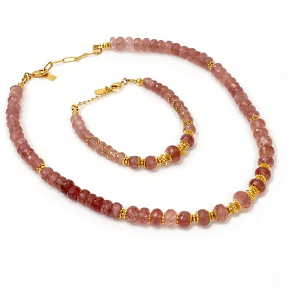 Collier en pierres naturelles strawberry quartz Alba
