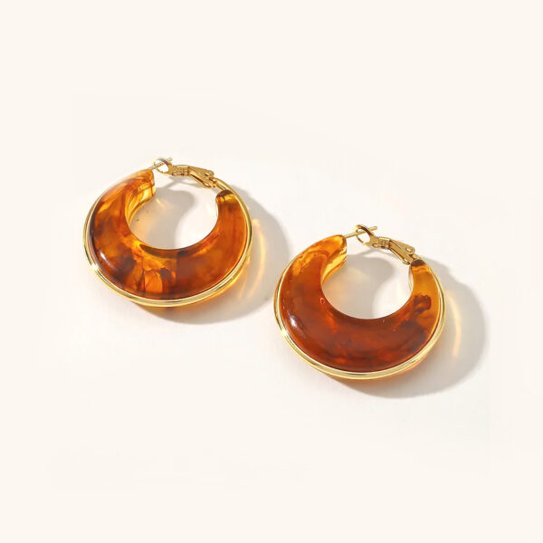 Créoles résine ambrée Charlotte