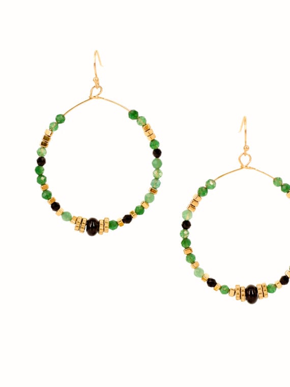Boucles d'oreilles pendantes Victoria - multi pierres vertes et noires