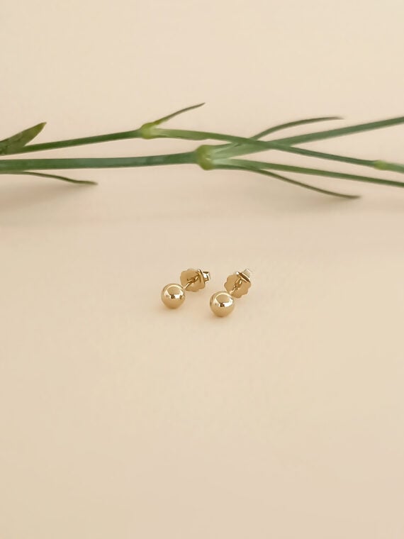 Mono boucle d'oreille bille Numéro 5