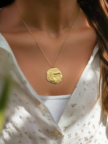 Collier médaille Esther