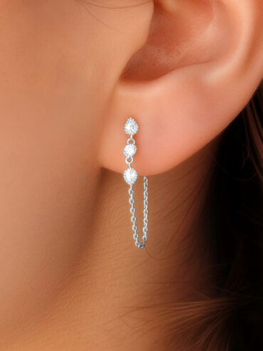 Tendances bijoux hiver 2025-2026 : la saison expliquée 39 Mono Boucle d'oreille chaînette argent Firmament femme - zoom