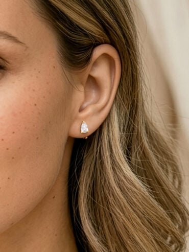 mini puces d'oreilles gouttes NELL plaqué or femme zoom