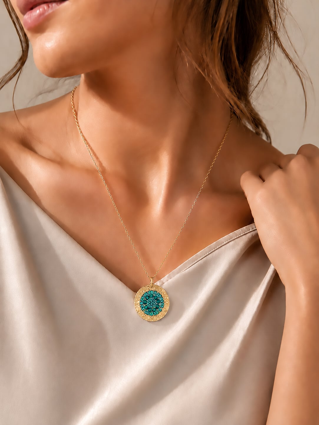 Collier Isabella Vert émeraude 2 Collier isabella vert emeraude femme