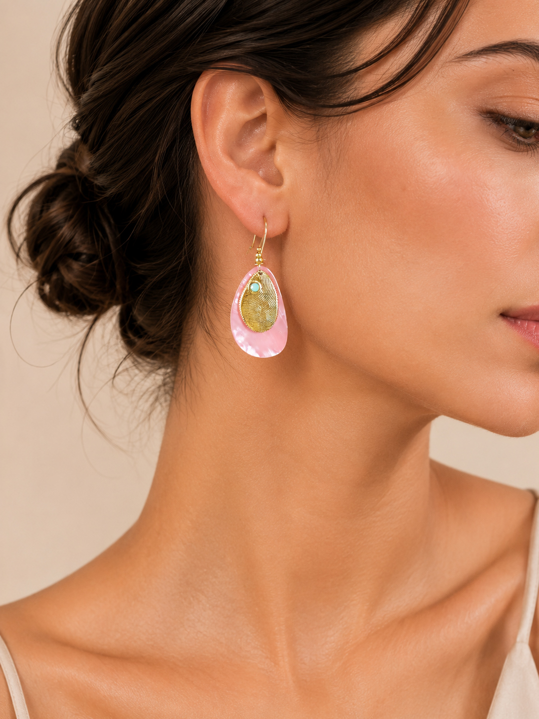 Boucles d'oreilles Nymphéa rose 2 Boucles d'oreilles longues nymphéa rose -femme