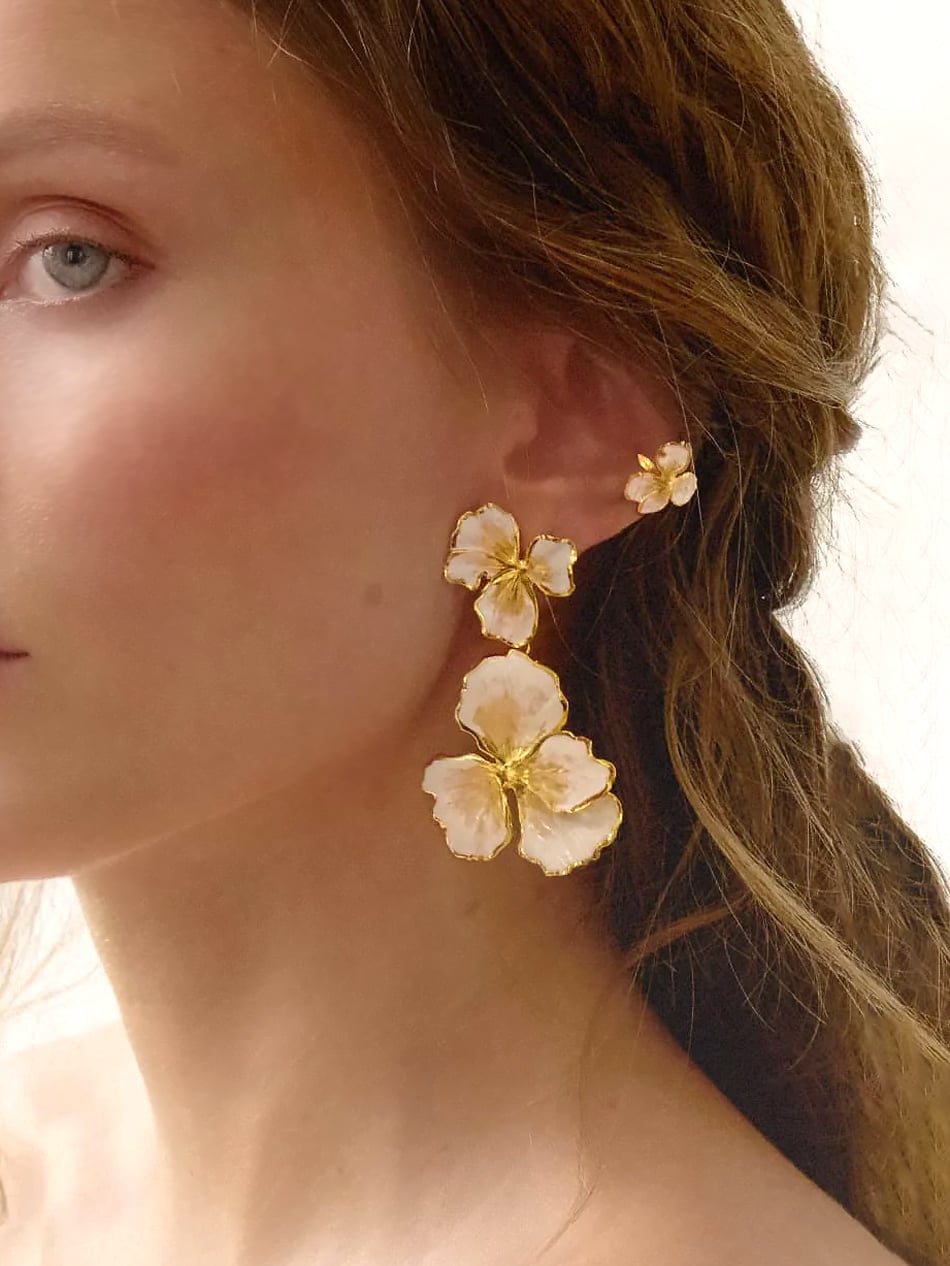 Bague d'oreille petite fleur Mily émaillée 3 Bague d'oreille petite fleur mily émaillée - femme cérémonie mariage