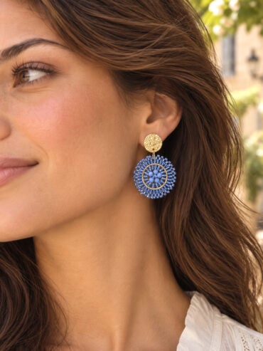 Boucles d'oreilles baby espagnola bleu céleste femme - zoom